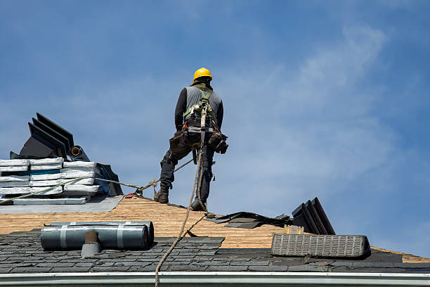 Professional Gutter Installation technician working in Hinsdale, NH
